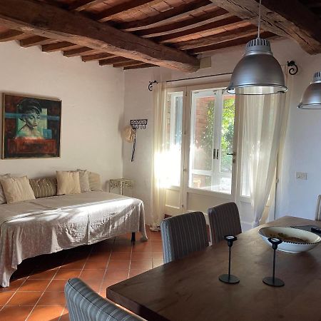 Апартаменты Casa Le Querce Кастильоне-дель-Лаго Экстерьер фото